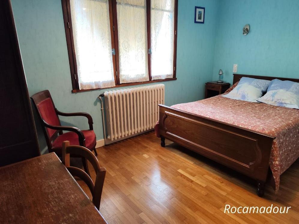 Bed and Breakfast A L'Etape De La Ferme Noailles  Exterior foto